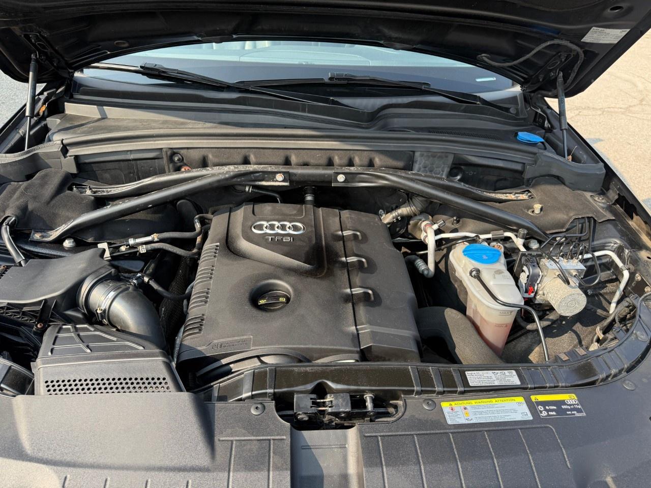2014 Audi Q5 quattro 4dr 2.0L Komfort Photo