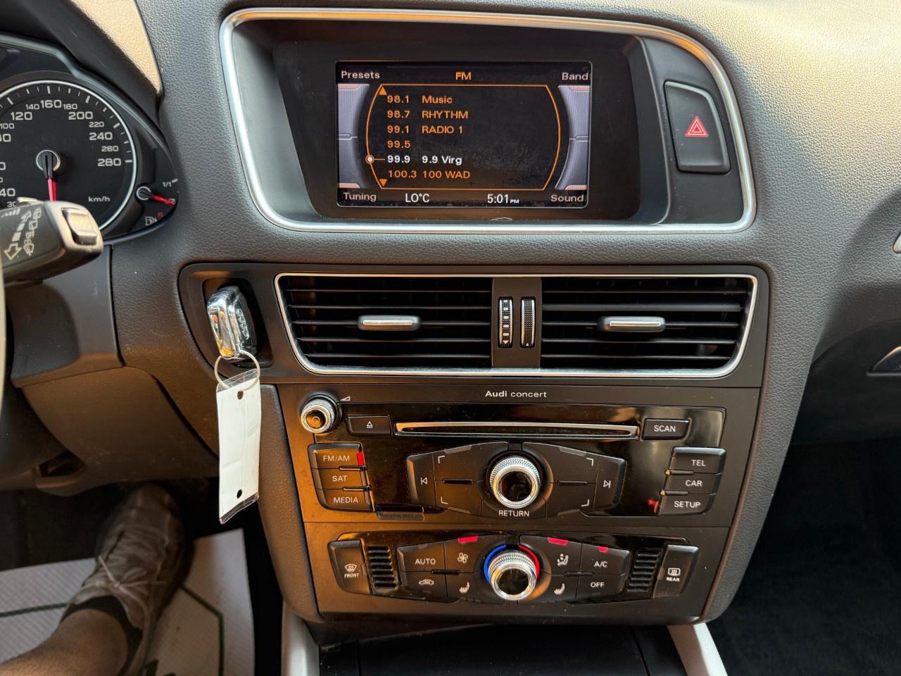 2014 Audi Q5 quattro 4dr 2.0L Komfort Photo