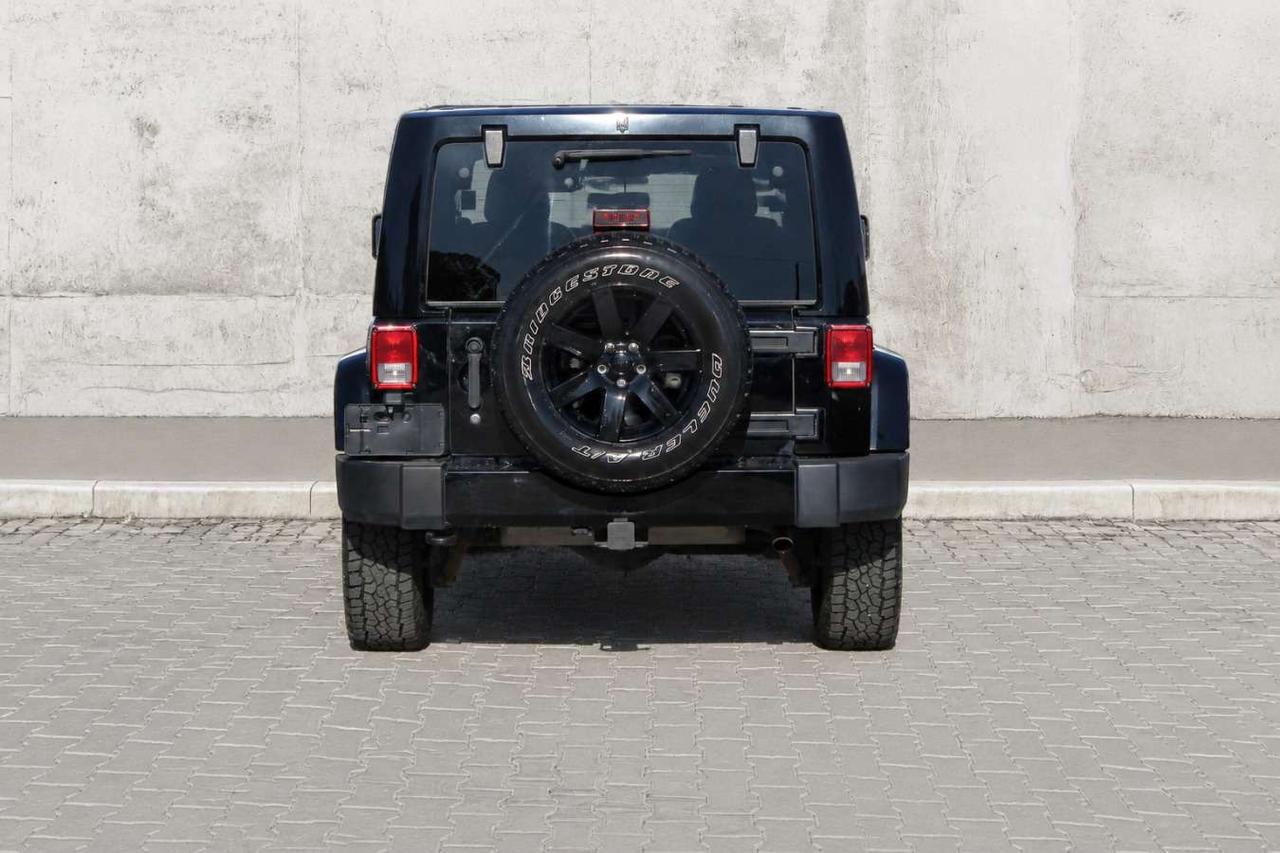 2014 Jeep Wrangler Unlimited Sahara 4x4  6SpeedManual SideSteps Gps S Photo4