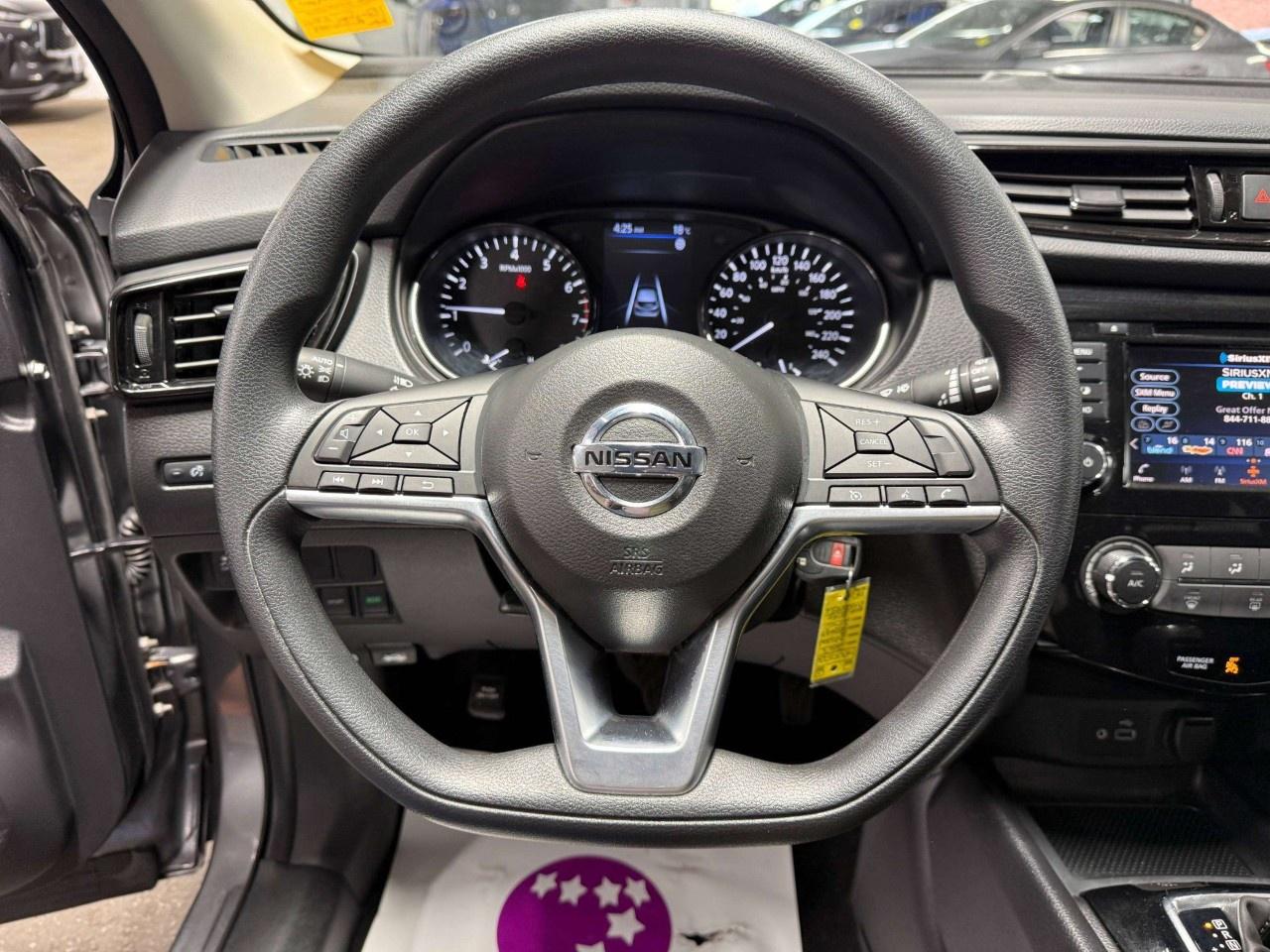 2023 Nissan Qashqai FWD S CVT Photo