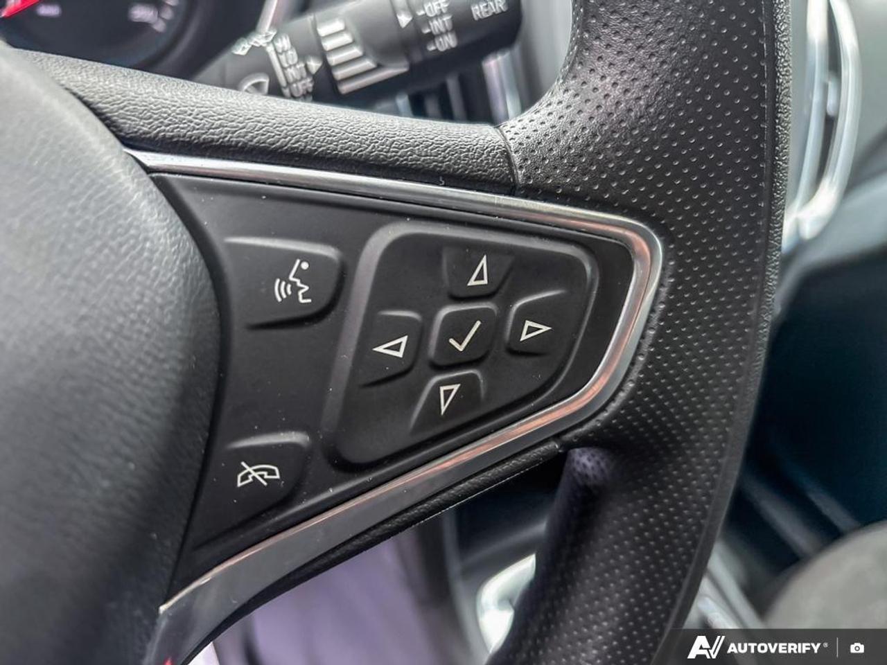 2023 Chevrolet Equinox LT All-wheel Drive Photo