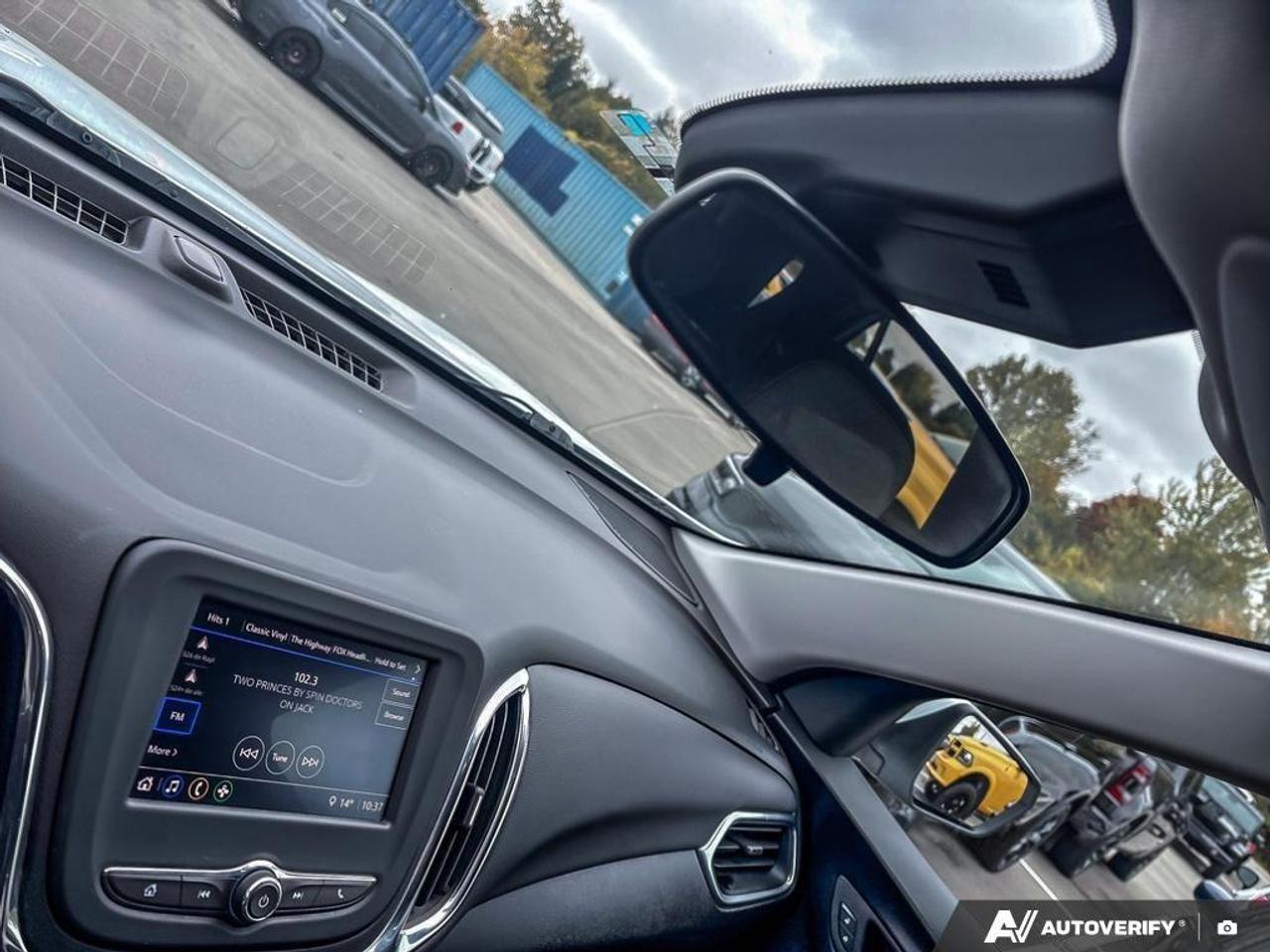 2023 Chevrolet Equinox LT All-wheel Drive Photo