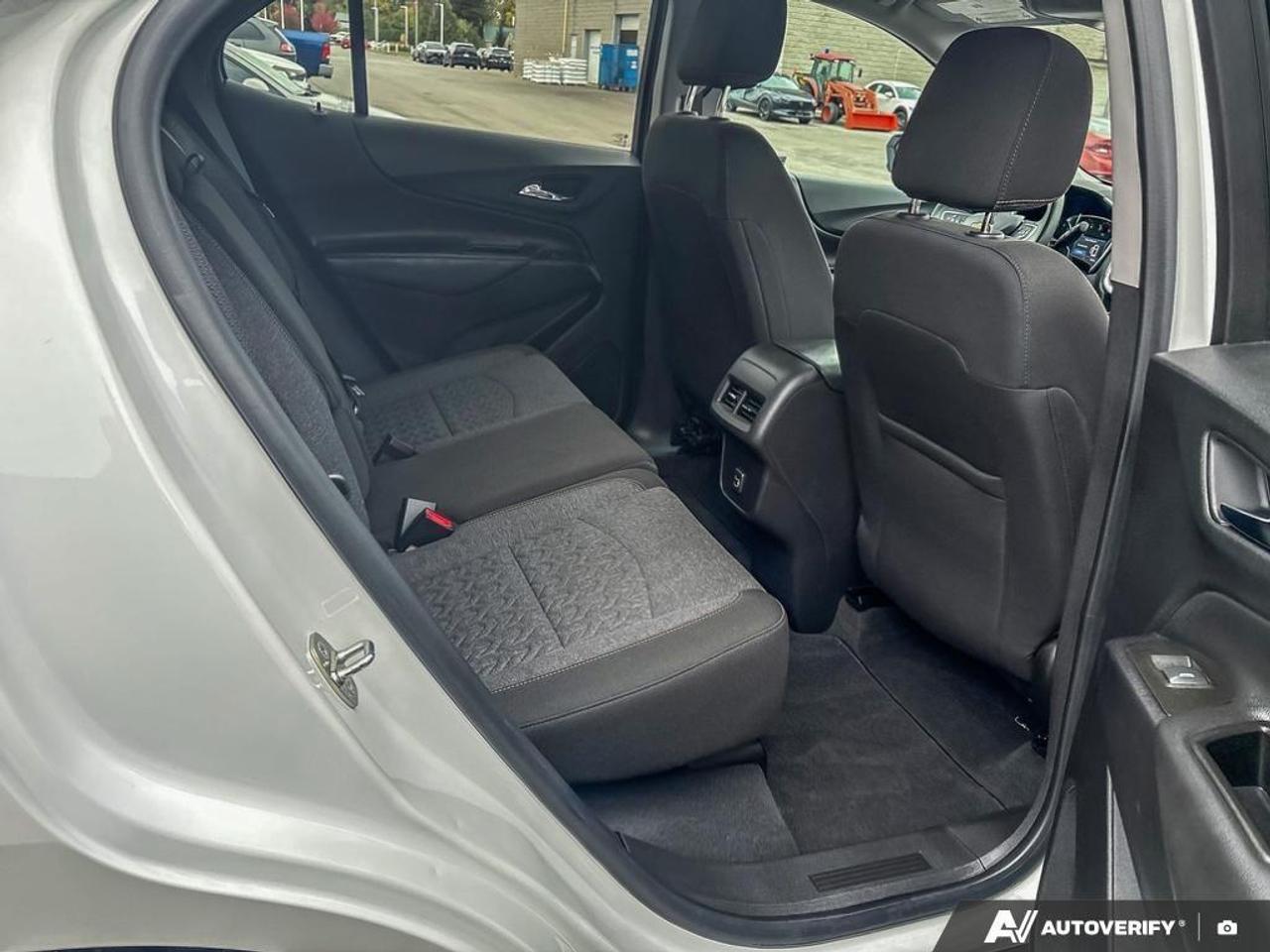 2023 Chevrolet Equinox LT All-wheel Drive Photo