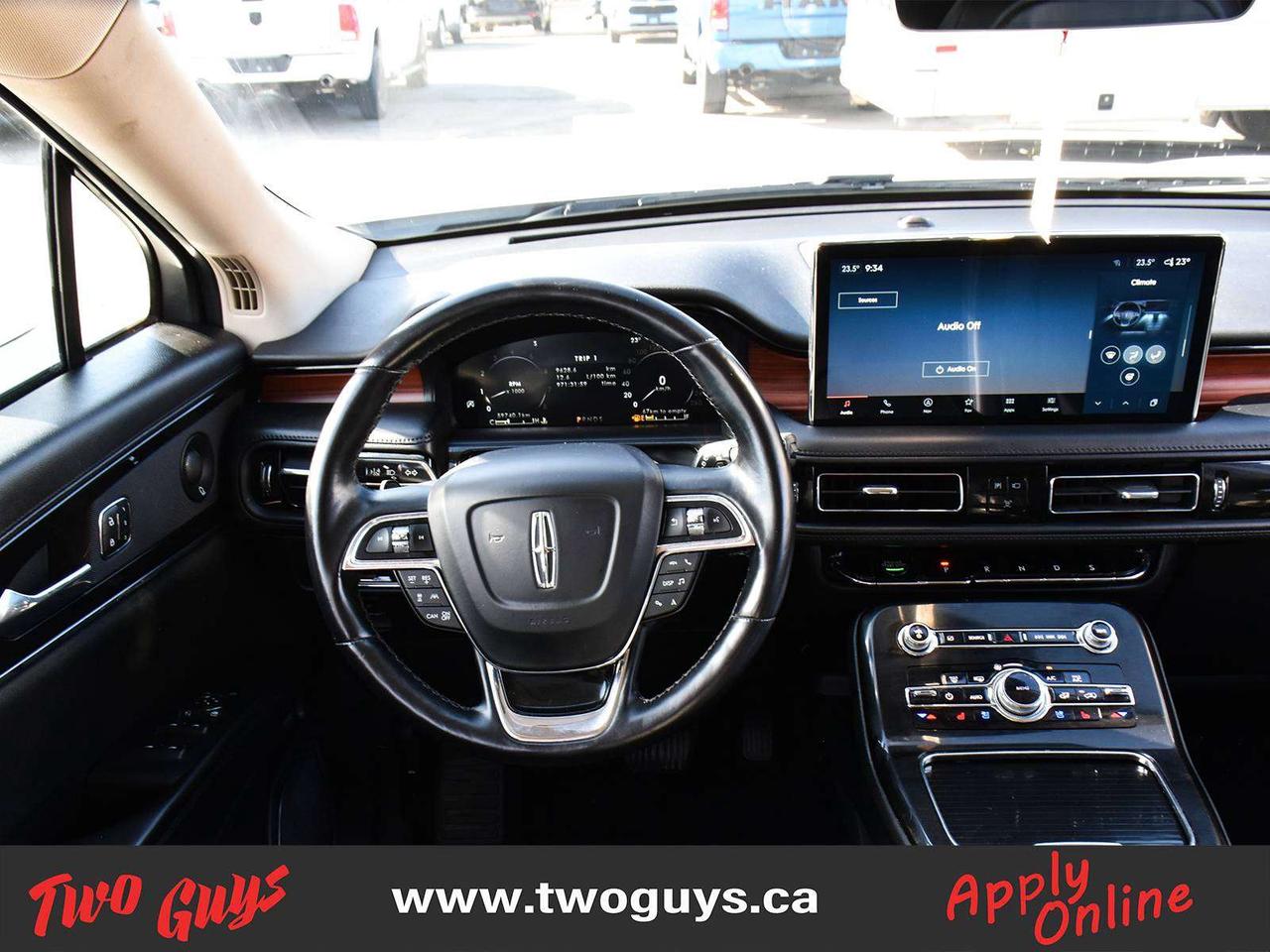2023 Lincoln Nautilus Reserve 2.7L AWD   Panoroof   Nav   Htd Cooled Lth Photo