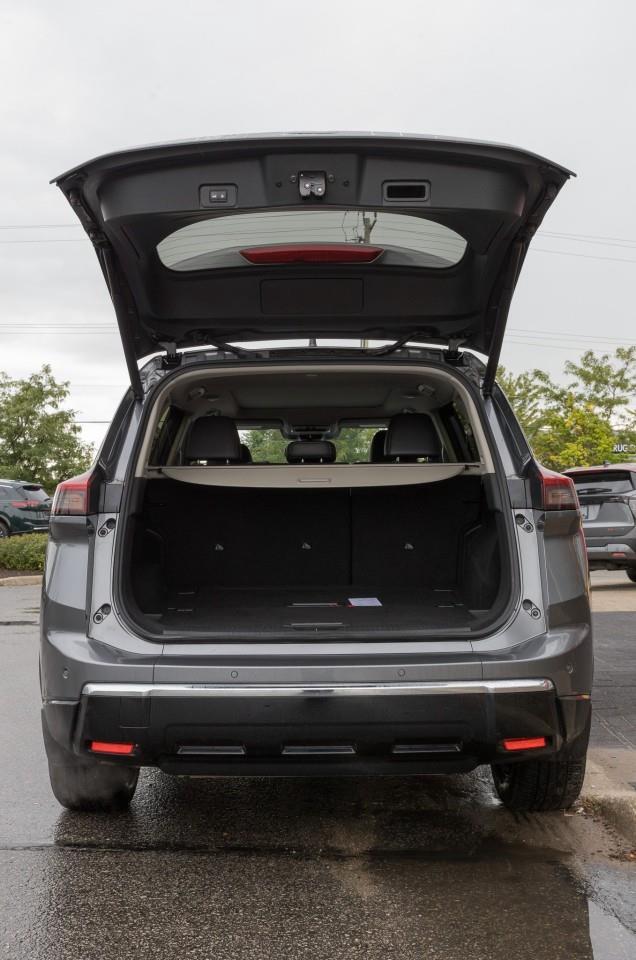 2024 Nissan Rogue Platinum 4dr All-Wheel Drive Sport Utility Photo