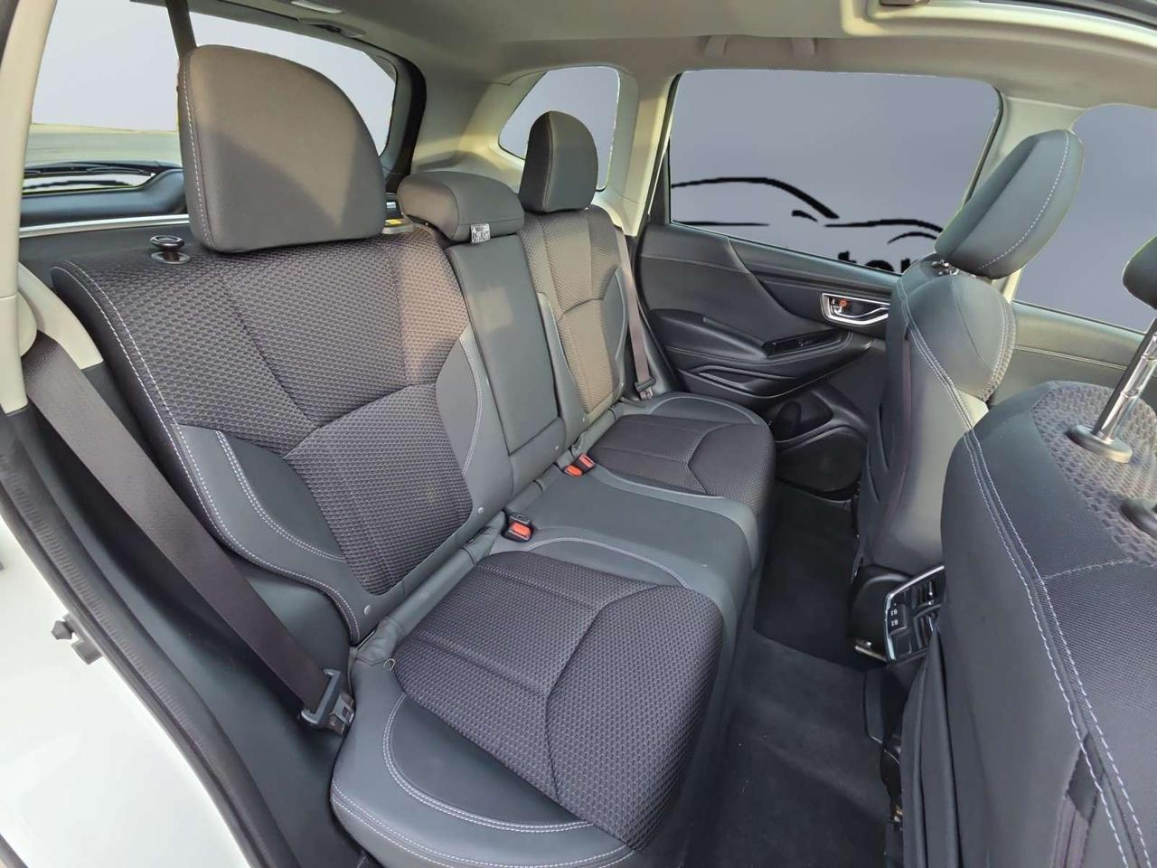 2022 Subaru Forester Touring EYESIGHT * NO ACCIDENT / 1 OWNER / FULL SERVICE HISTORY / ROOF Photo