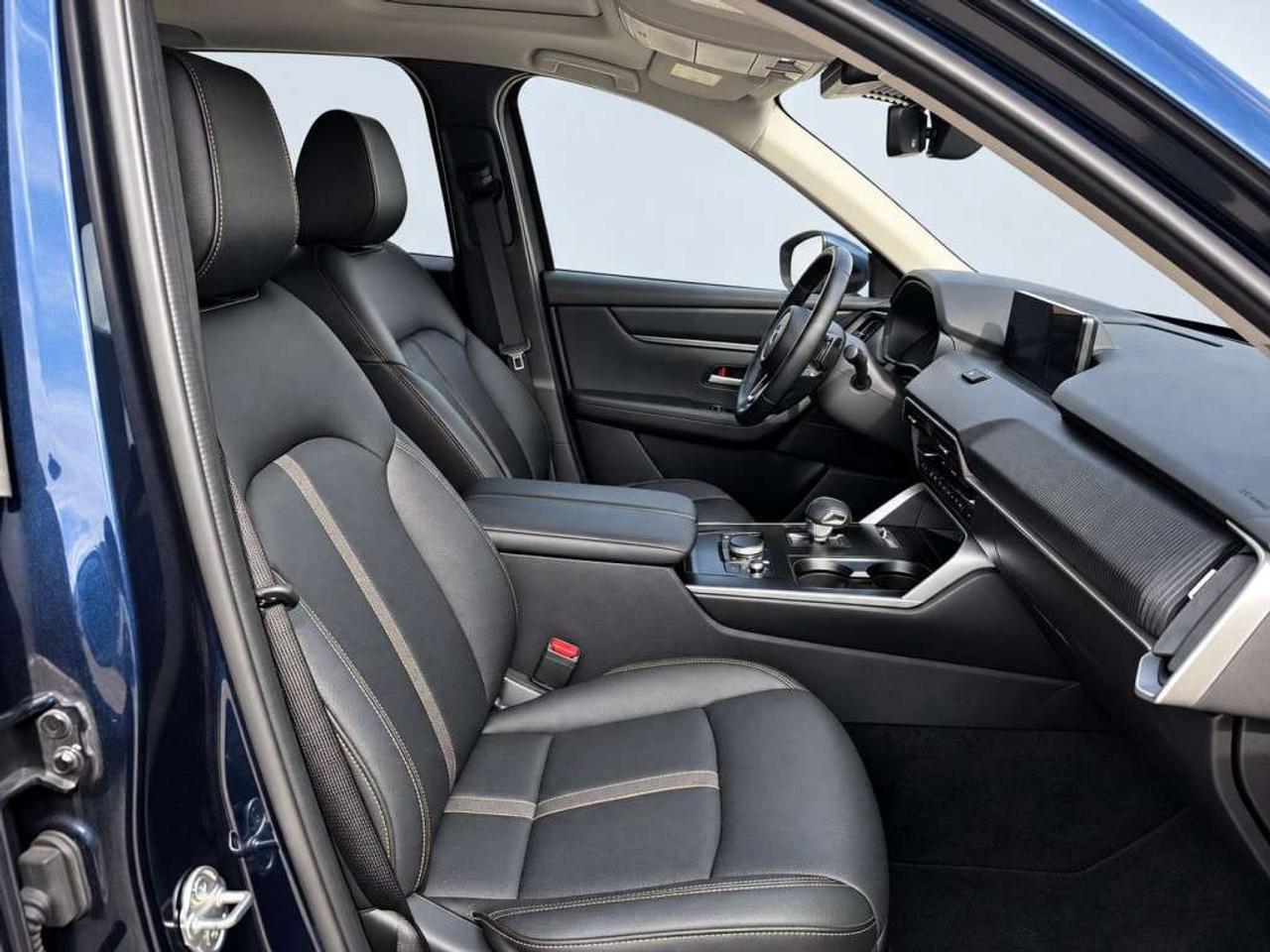 2025 Mazda CX-90 The Perfect 7 Passenger AWD   2-Tone Leather   Low Payments Available   Pano Roof Photo