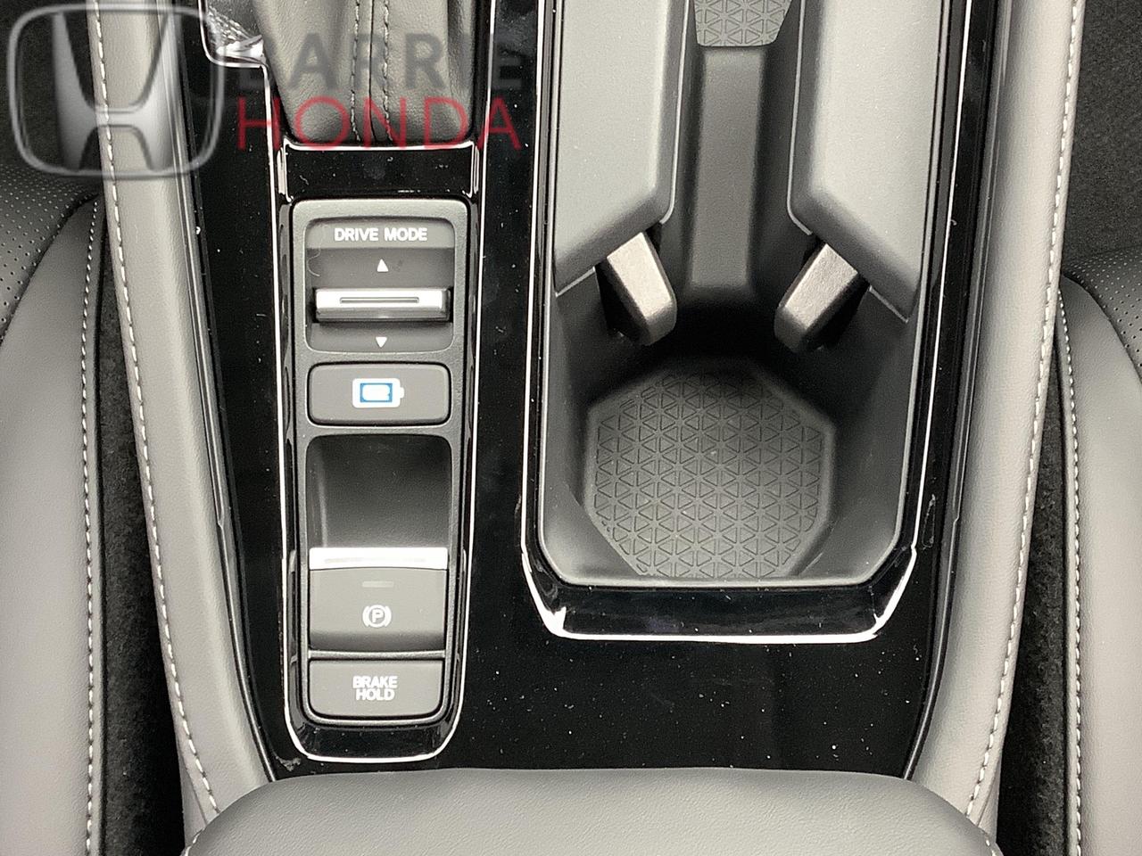 2026 Honda Accord Hybrid Touring 4dr Sedan Photo