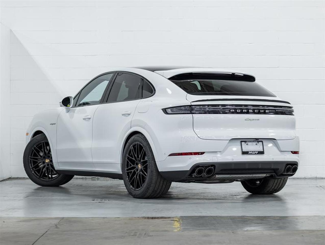2026 Porsche Cayenne  Photo