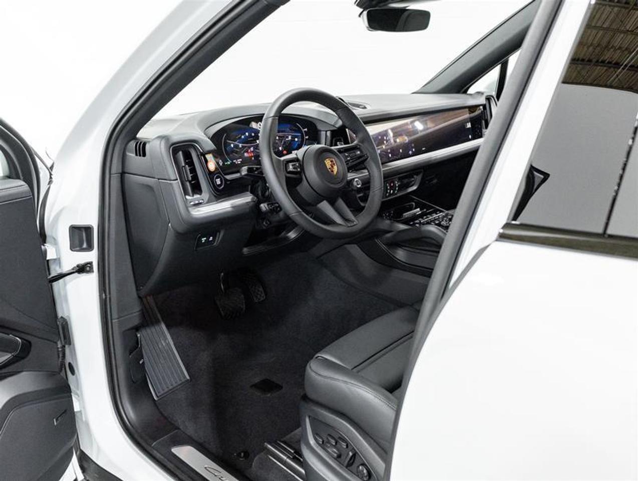 2026 Porsche Cayenne  Photo