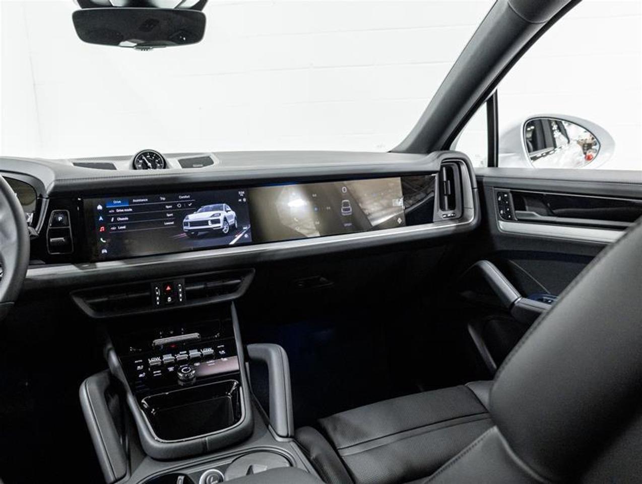 2026 Porsche Cayenne  Photo