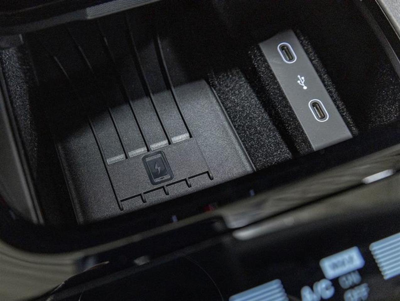 2026 Porsche Cayenne  Photo