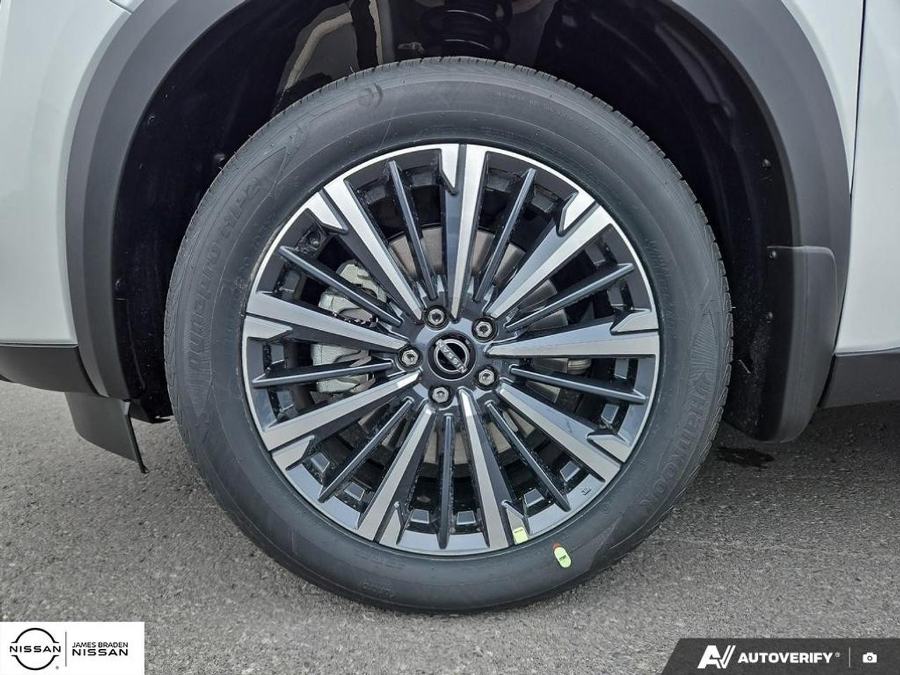 2026 Nissan Pathfinder Platinum 4WD Photo