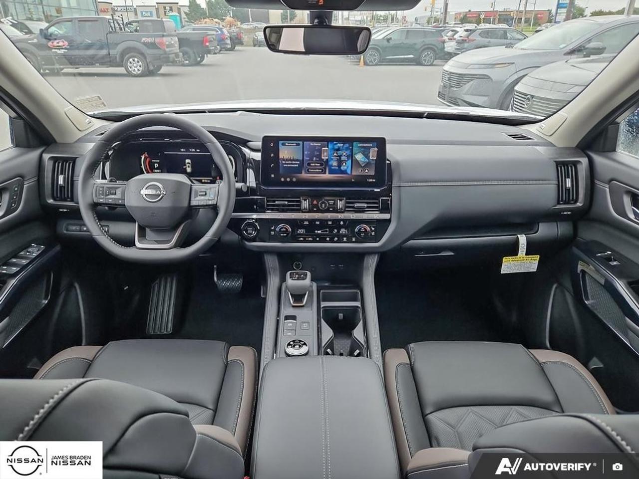 2026 Nissan Pathfinder Platinum 4WD Photo