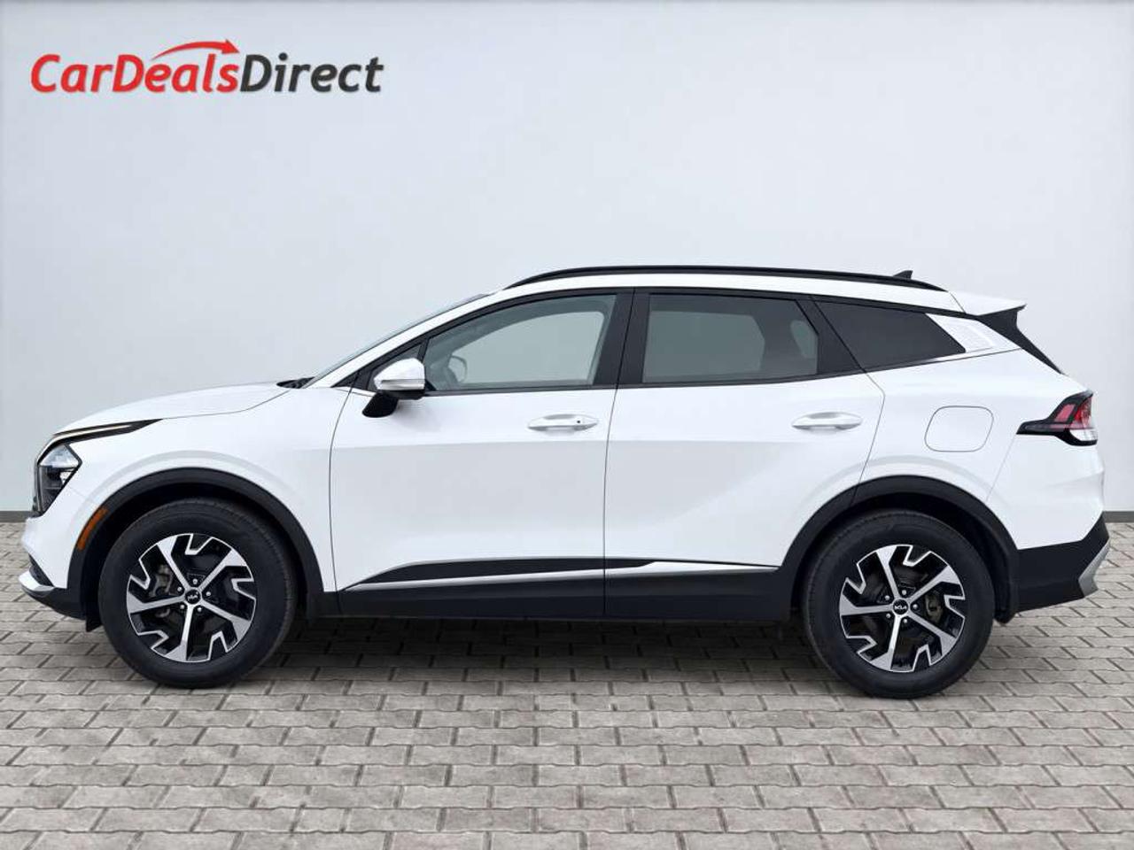 2024 Kia Sportage EX AWD / Leather / Heated Seats / Sunroof / NAVI / Backup Cam / Apple CarPlay Photo