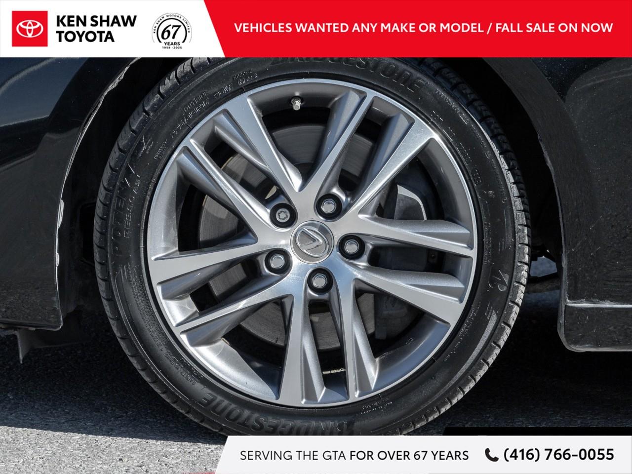 2019 Lexus IS 300 Base 4dr All-Wheel Drive Sedan Photo3