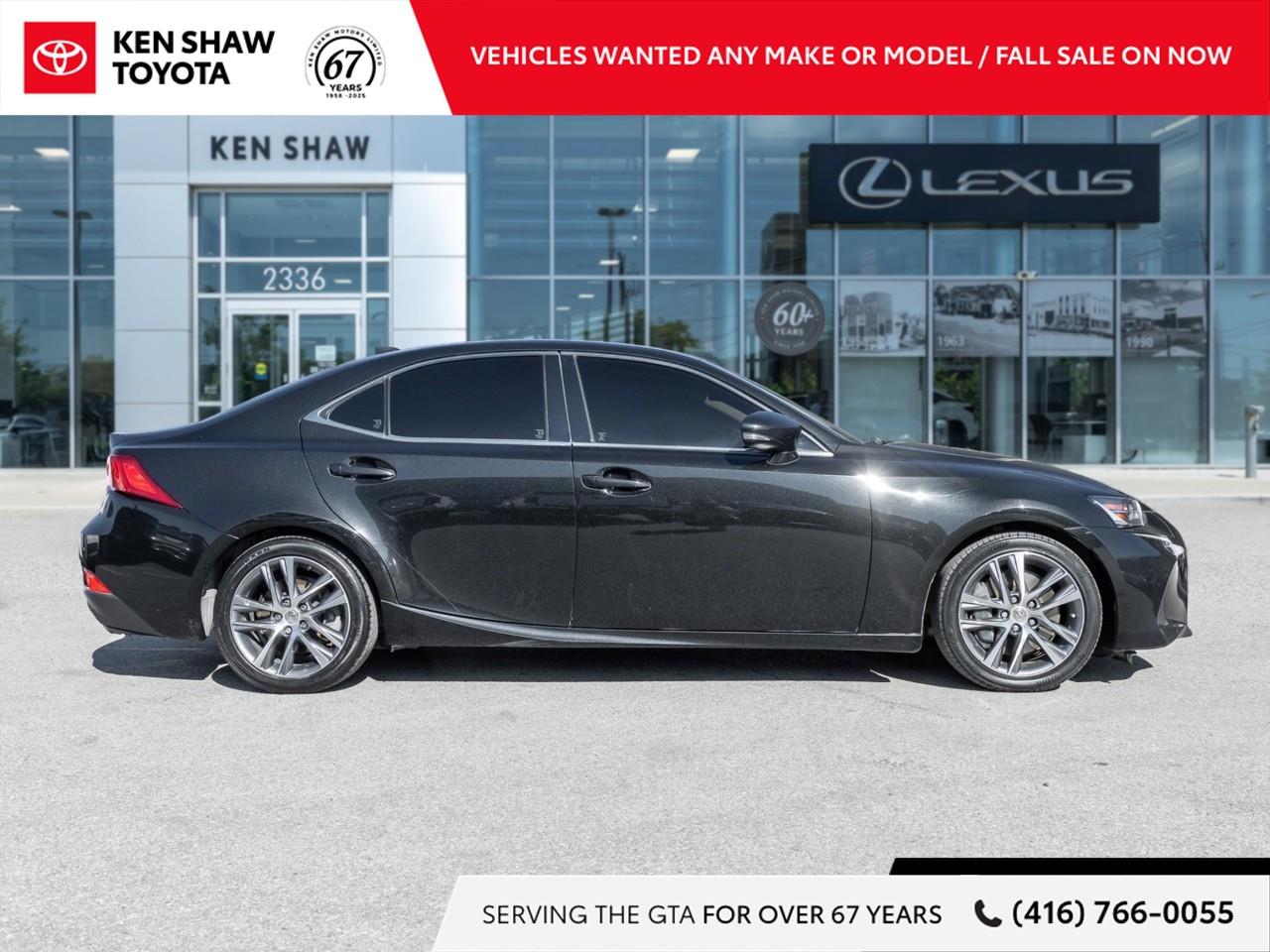 2019 Lexus IS 300 Base 4dr All-Wheel Drive Sedan Photo4