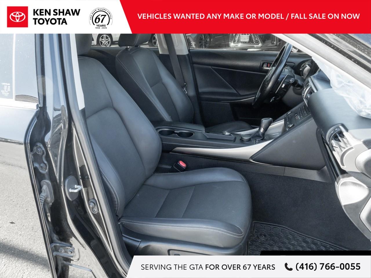 2019 Lexus IS 300 Base 4dr All-Wheel Drive Sedan Photo