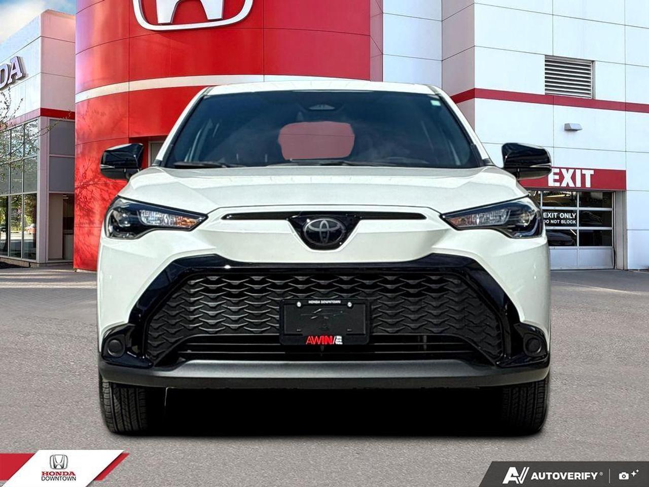 2025 Toyota Corolla Cross Hybrid SE 4dr All-Wheel Drive Photo1