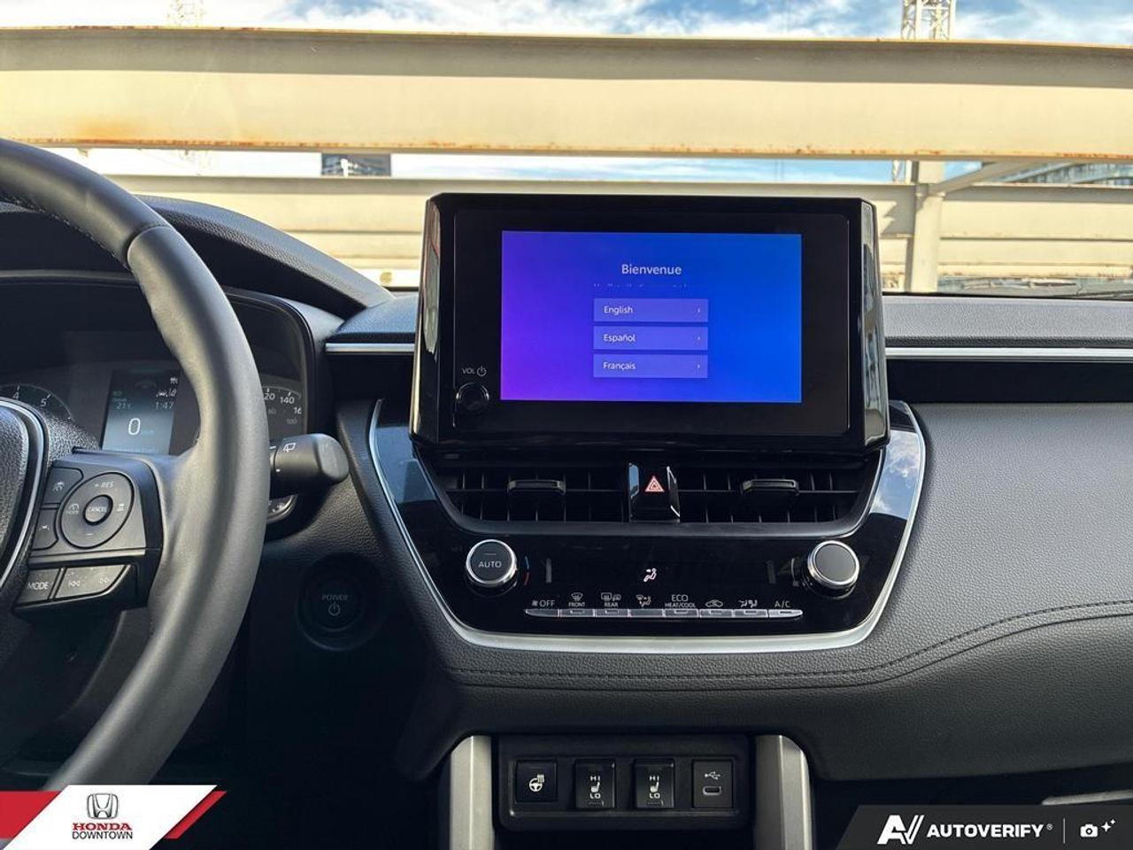 2025 Toyota Corolla Cross Hybrid SE 4dr All-Wheel Drive Photo