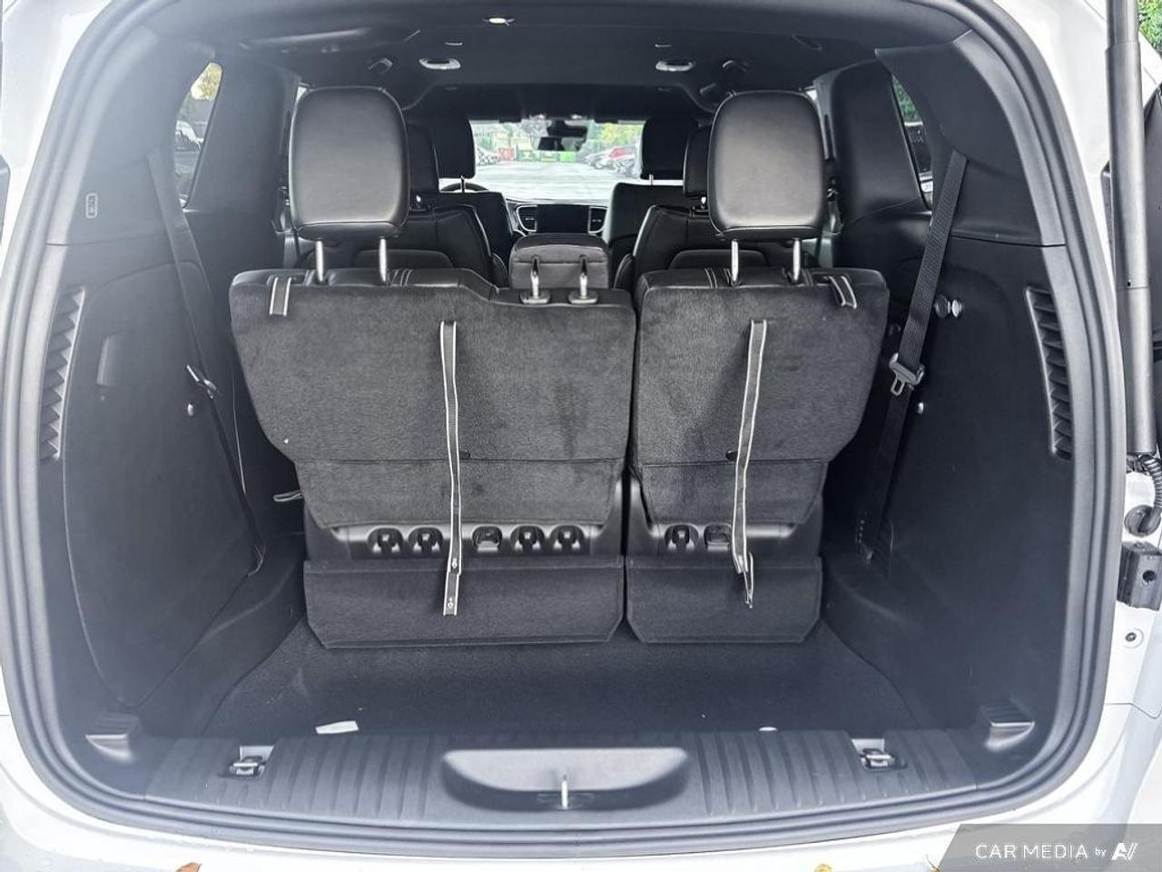 2027 Chrysler Grand Caravan SXT Front-Wheel Drive Passenger Van Photo