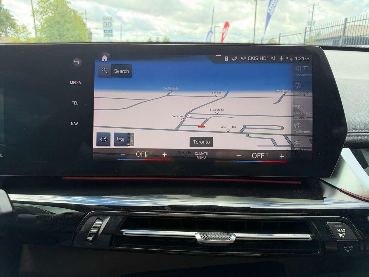 2023 BMW X1 xDrive28i *NO ACCIDENTS/CARPLAY/CAMERA/PANORAMIC ROOF/LED LIGHTS Photo