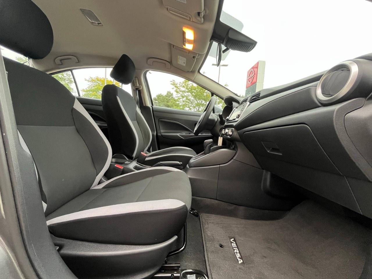 2025 Nissan Versa S CVT Photo