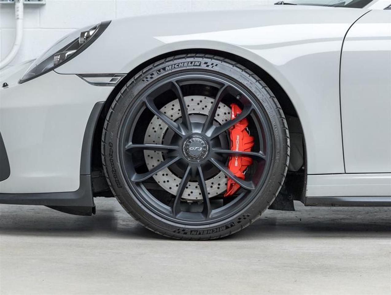 2018 Porsche 911  Photo