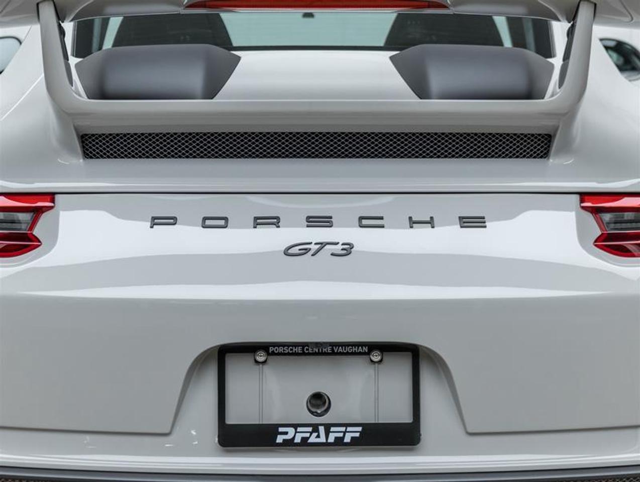 2018 Porsche 911  Photo