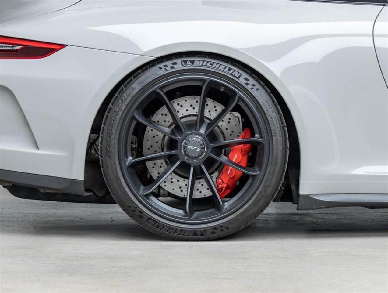 2018 Porsche 911  Photo