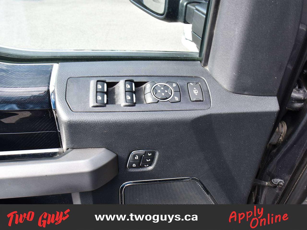 2022 Ford F-250 Platinum 4x4 Sunroof Leather Nav Back Up Camera Photo