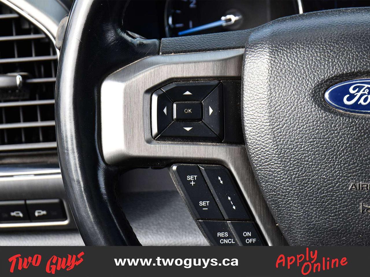2022 Ford F-250 Platinum 4x4 Sunroof Leather Nav Back Up Camera Photo