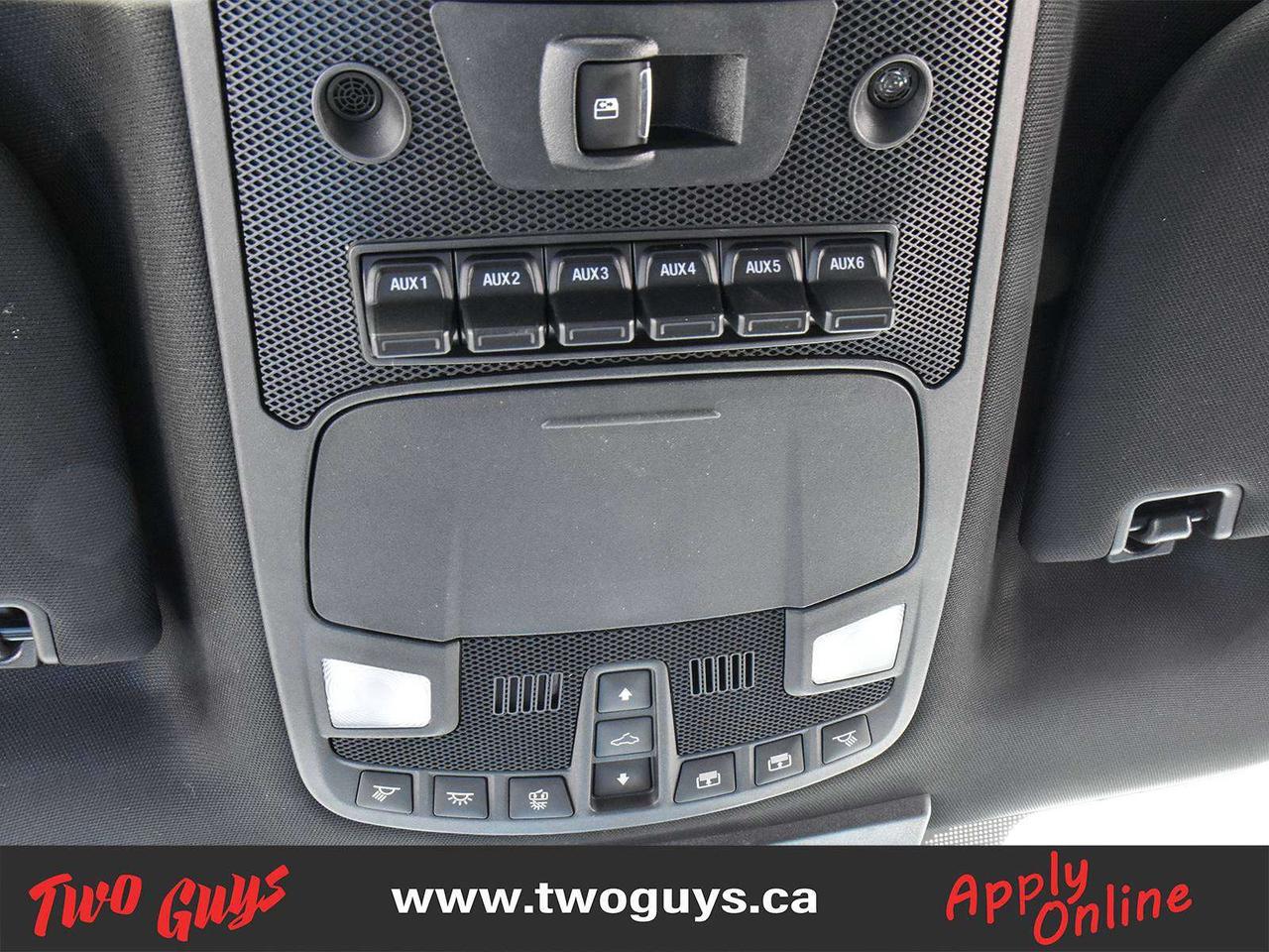 2022 Ford F-250 Platinum 4x4 Sunroof Leather Nav Back Up Camera Photo