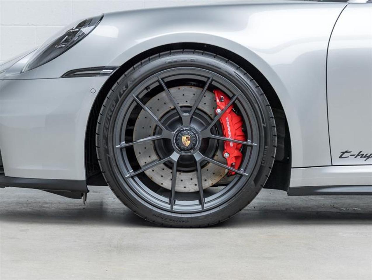 2025 Porsche 911  Photo