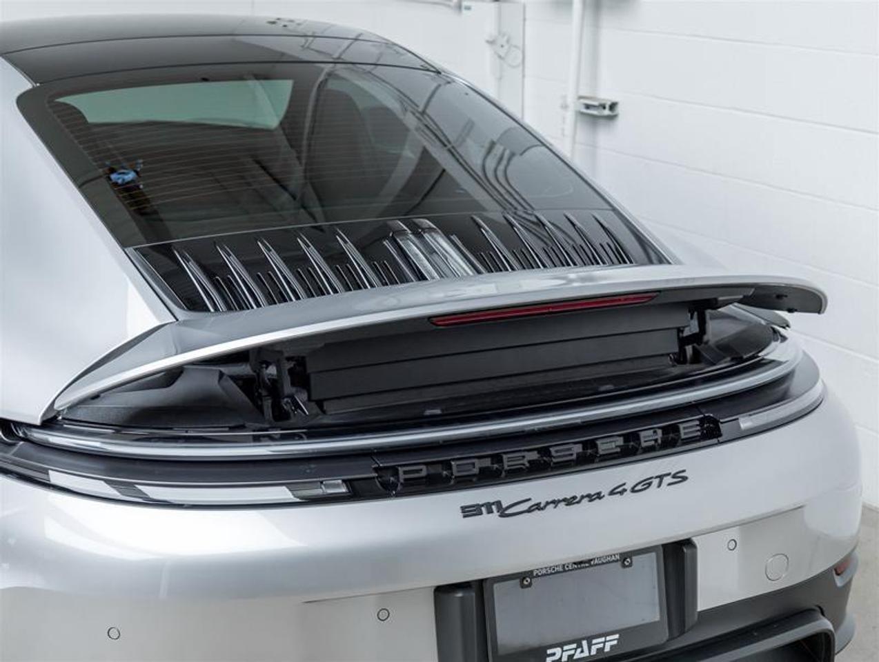2025 Porsche 911  Photo