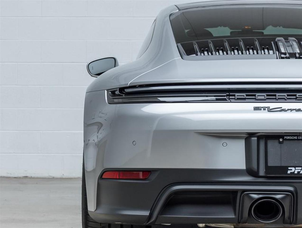 2025 Porsche 911  Photo