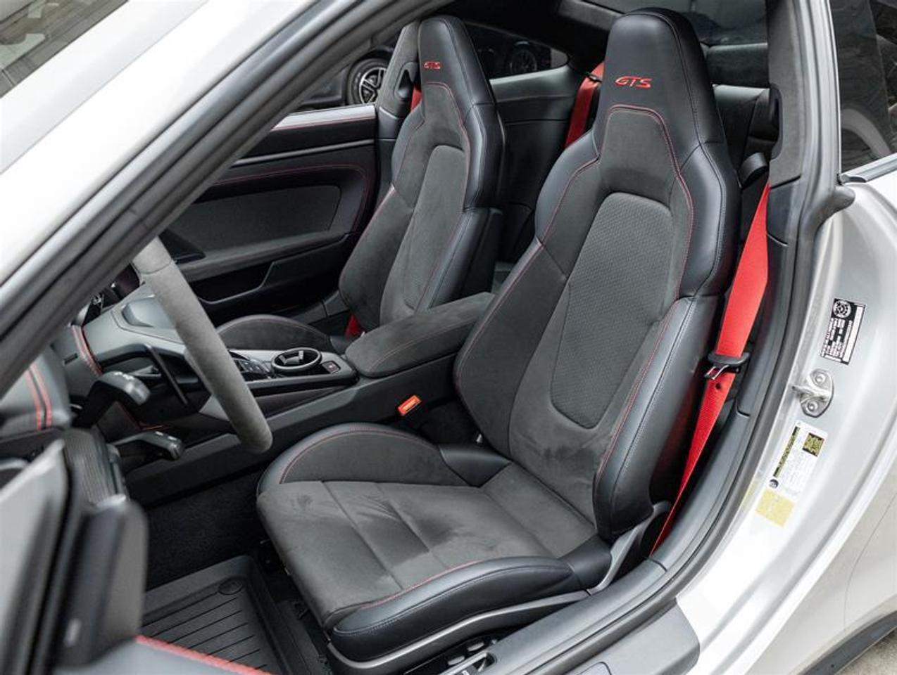 2025 Porsche 911  Photo