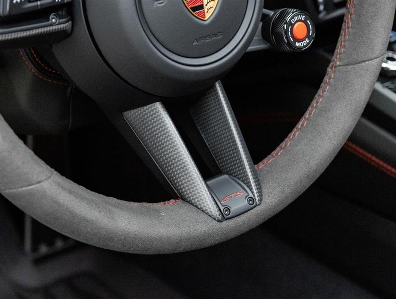 2025 Porsche 911  Photo