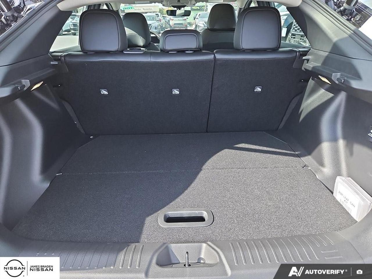 2027 Nissan Leaf PLATINUM+ FWD Photo