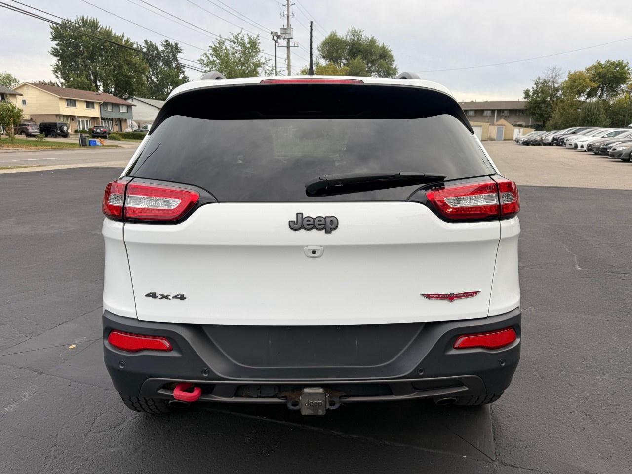 2016 Jeep Cherokee 4WD 4dr Trailhawk Photo