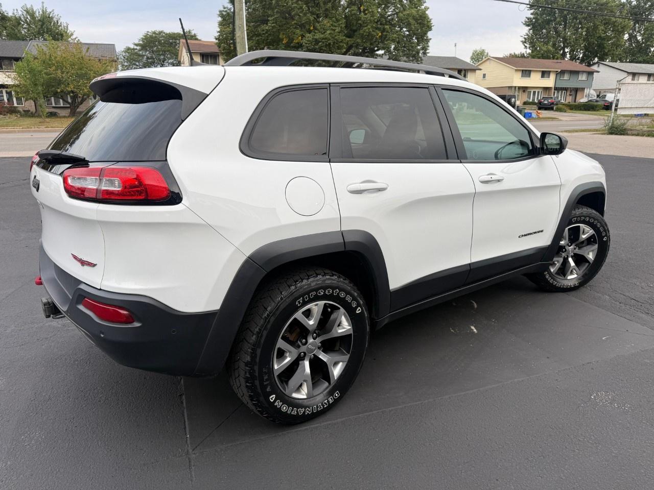 2016 Jeep Cherokee 4WD 4dr Trailhawk Photo