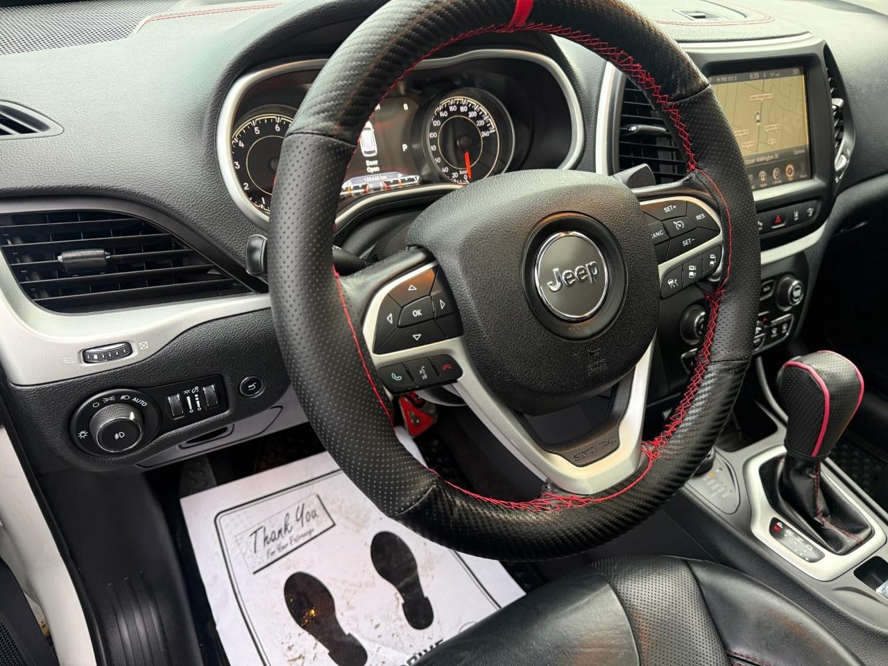 2016 Jeep Cherokee 4WD 4dr Trailhawk Photo