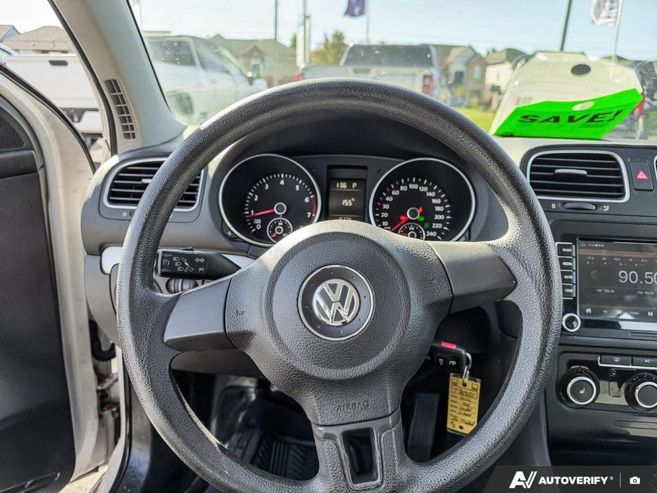 2012 Volkswagen Golf 2.5L Trendline (A6) 4dr Hatchback Photo