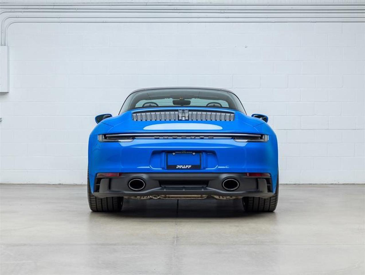 2022 Porsche 911  Photo