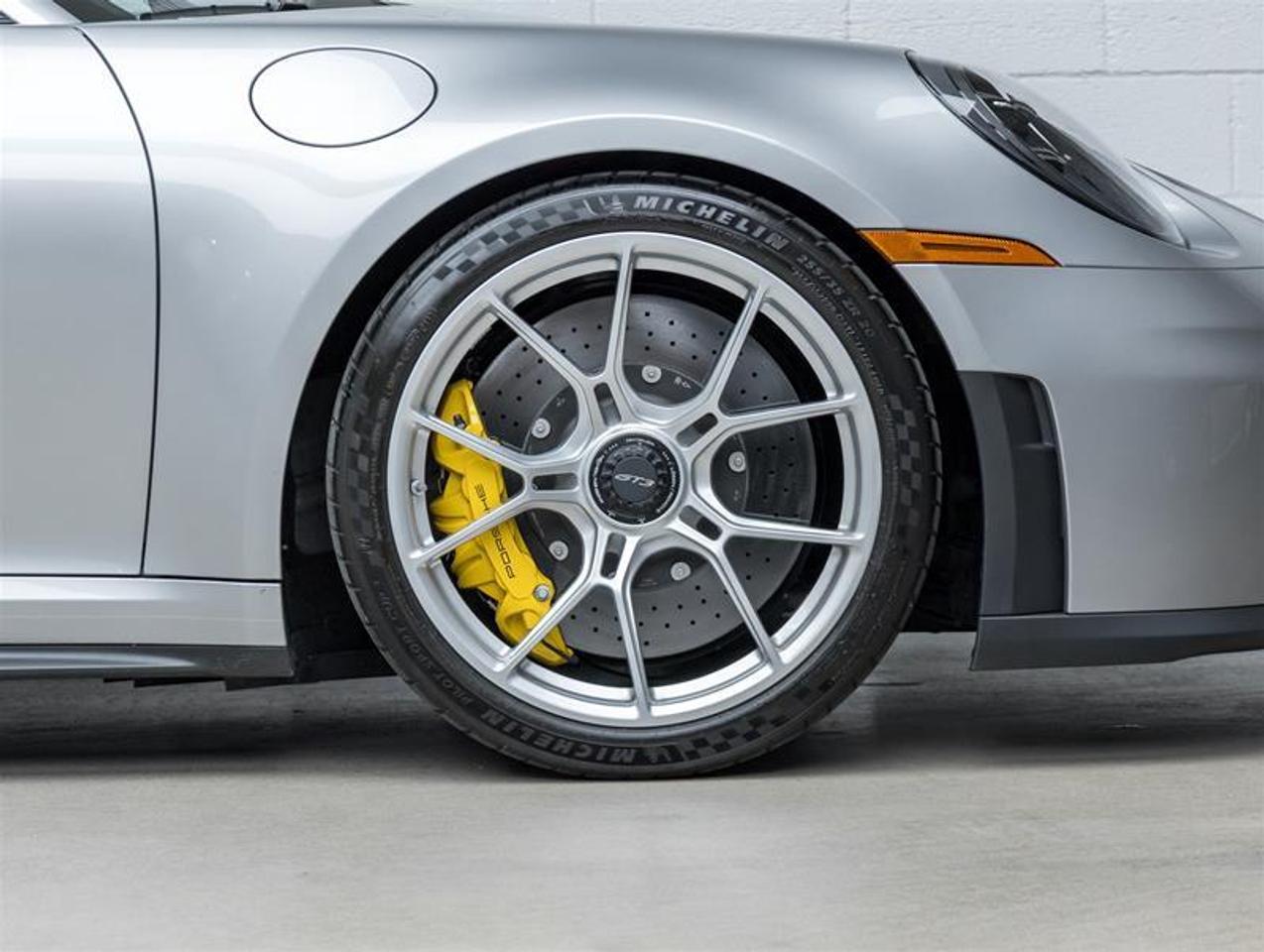 2026 Porsche 911  Photo