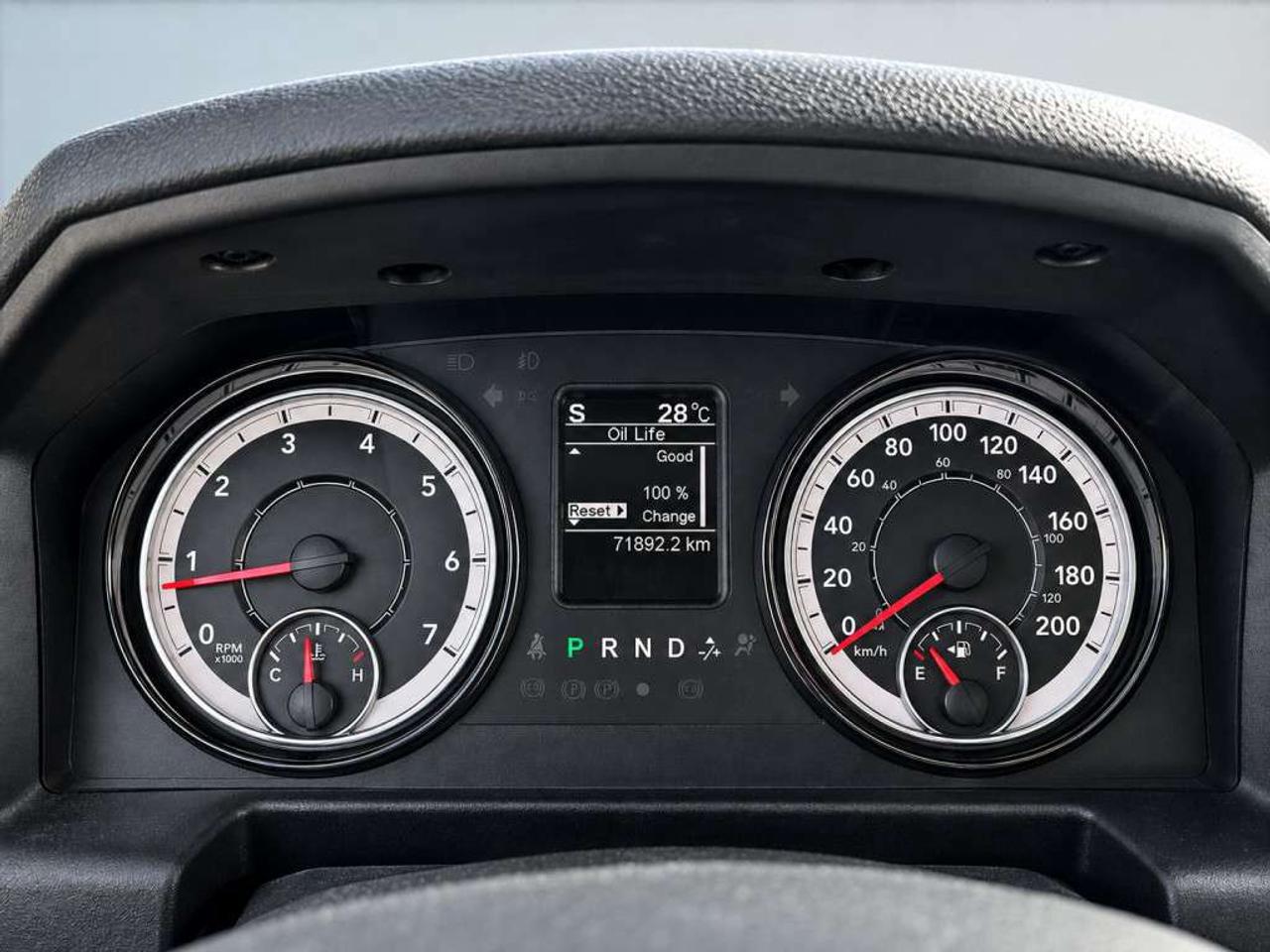 2020 RAM 1500 TRADESMAN 4X4 / 5.7L HEMI V8 / REG CAB / AUTOMATIC Photo