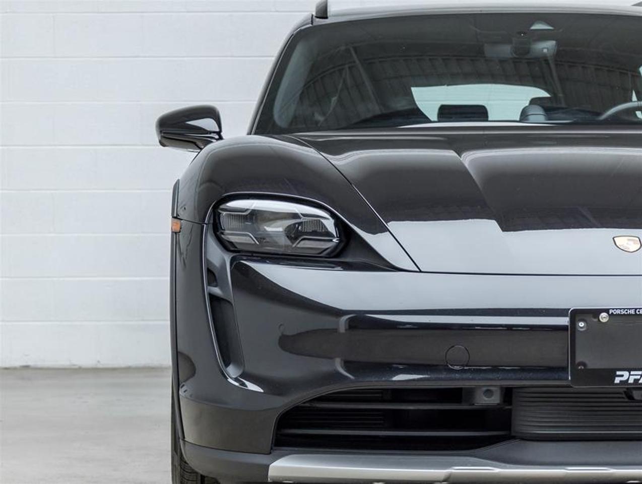2024 Porsche Taycan  Photo