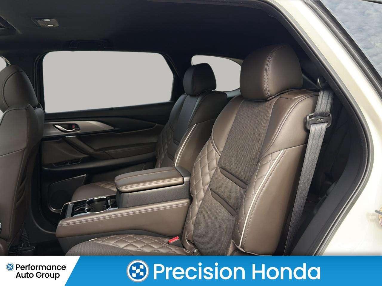 2021 Mazda CX-9 Signature Photo