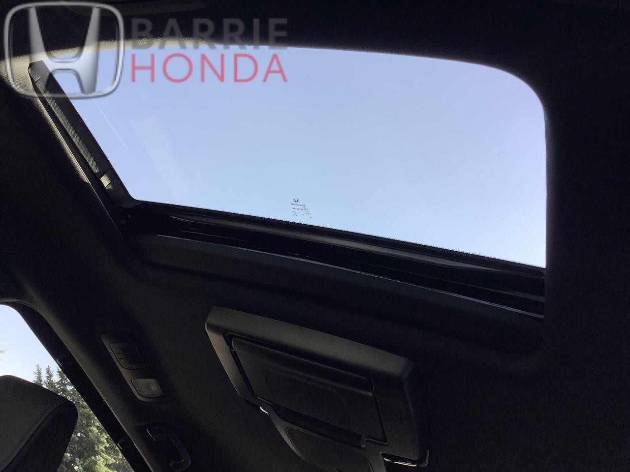 2024 Honda Odyssey Black Edition Passenger Van Photo