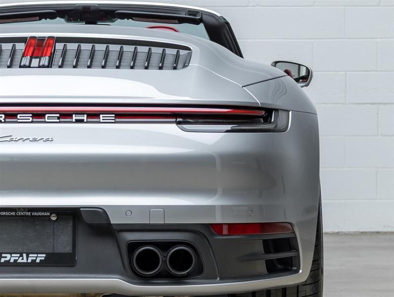 2022 Porsche 911  Photo